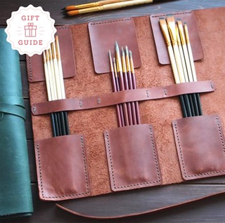 artists gift ideas wallet with brushes